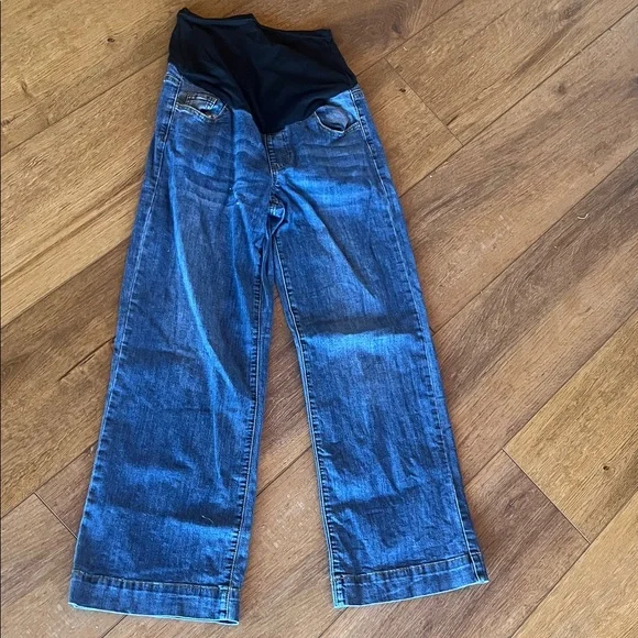 Amazon Maternity Wide-Leg Jeans with Black Overband and Blue Denim - Picture 2 of 3